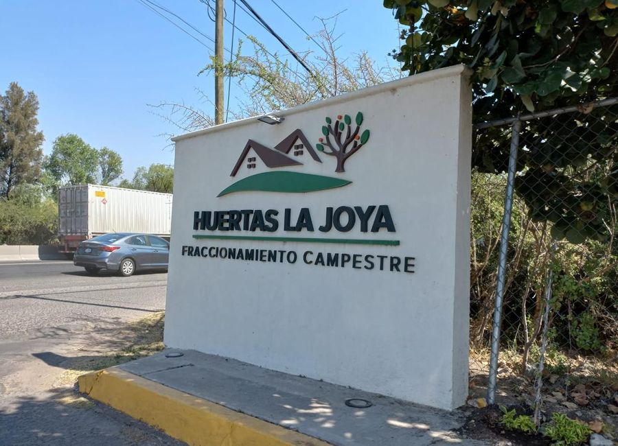 Terreno en venta en la Joya, Querétaro