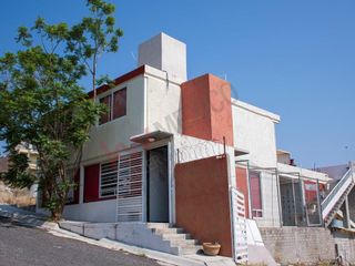 Casa en Venta Praderas del Bosque, Sureste, Corregidora, Querétaro.