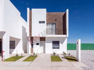 Casa nueva en venta al norte de Torreón, Paseo Aurea