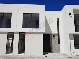 CASA NUEVA EN VENTA LOS LAGOS RESIDENCIAL (POZOS) PRIVADA CON AMENIDADES EN POZOS