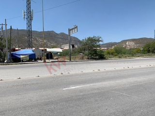 Terreno Comercial en Colonia Las Luisas, Torreón, Coahuila: Ideal para Desarrollo de Bodegas