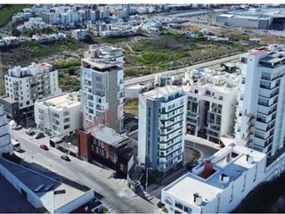 RENTA DE PENTHOUSE FRENTE AL PODER JUDICIAL, TERRAZA CON VISTA PANORAMICA, SAN LUIS POTOSÍ.