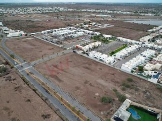 Terreno comercial en venta. Sector Senderos, Torreón Coahuila.