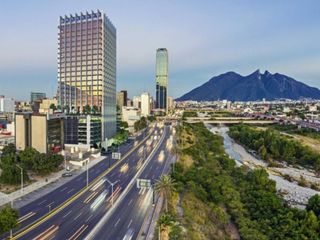 Venta de Oficina en Torre de Constitución, Monterrey