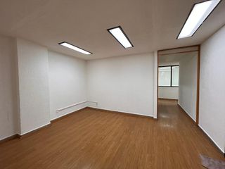 Oficina Renta 120 m2, Florencia, Cuauhtémoc- ACONDICIONADA