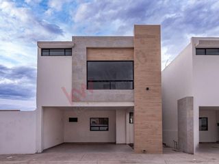 Casa en venta completamente nueva en Circuito Bisonte, Los Viñedos.