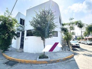 Casa en VENTA - Constituyentes de Queretaro en SAN NICOLAS DE LOS GARZA 240 m2