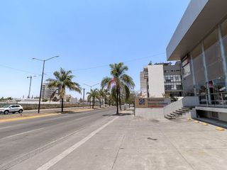 Local en Renta en Valle Real, Zapopan Jalisco.