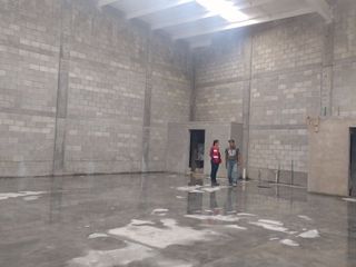 BODEGA RENTA 250 M2, SOBRE PERIFÉRICO SUR, COL. EL BRISEÑO,JAL.MX.