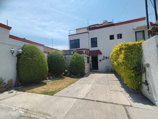 Casa céntrica en venta sobre Av. Del Parque en Querétaro