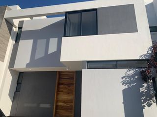 Casa en Venta en los Almendros Residencia, Zapopan