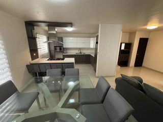 CASA EN VENTA EN ESCOBEDO