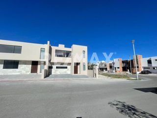 Casa Nueva en venta en San Isidro 47 - (3)