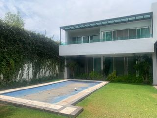 Casa en renta con alberca en Juriquilla