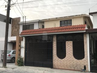 Casa sola en renta en Hacienda las Palmas II, Apodaca, Nuevo León