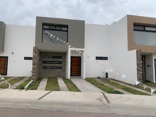 Casa a estrenar en Cañadas del Arroyo