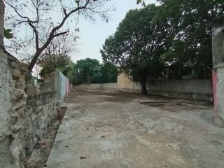 Terreno de 1,000 m2 en Colonia Chuburna, Merida