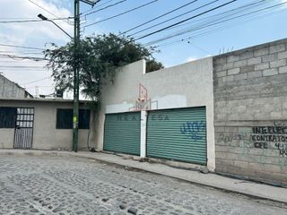 Local Renta Valle de San Pedro Querétaro 8,000 MarRod RMC.