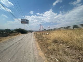 Terreno Renta Carretera Querétaro-San Luis 40,000 EmmAgu.