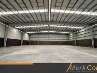 BODEGA EN RENTA 1,000 M2 LA VENTA DEL ASTILLERO ZAPOPAN JALISCO