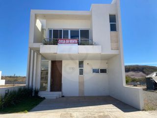 CASA EN VENTA EN PACIFICO HILLS Casa en venta en Fraccionamiento Sábalo Cerritos
