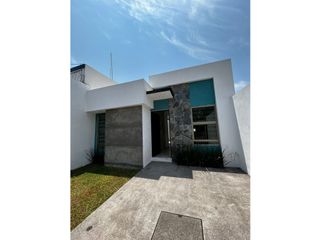 Casa en Venta Colonia Santa Elena, Colima