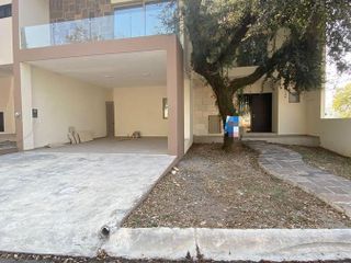Casa en venta - La Joya Privada residencial, Monterrey NL