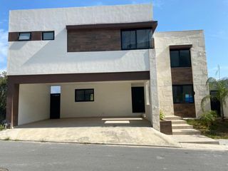 Casa en venta - Carolco Residencial, Monterrey NL