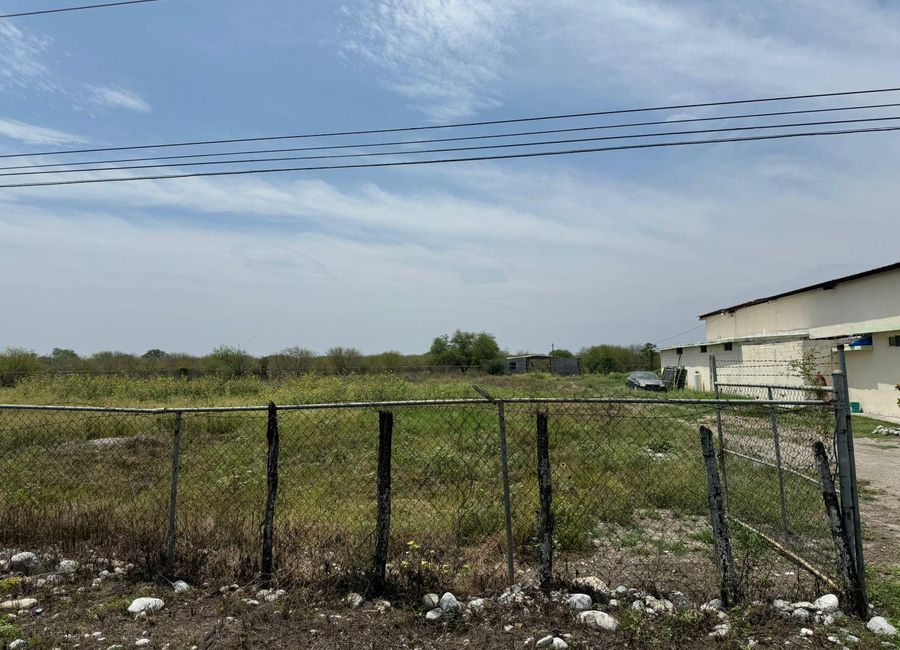 TERRENO EN VENTA carretera linares hualahuises NUEVO LEON