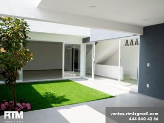 Casa en Venta “Fuerte Ventura” de 4 niveles