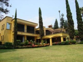 Casa Sola en Lomas de Cortes Cuernavaca - BER-INE-95-Cs*