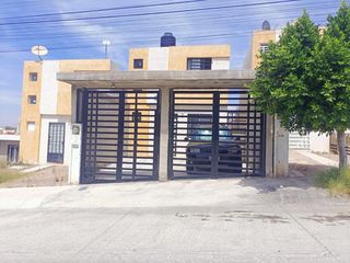 Casa en Fraccionamiento Villa Montaña, Aguascalientes