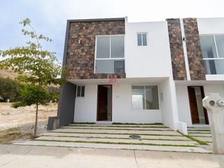 Casa en venta en Bosques Santa Anita, Tlajomulco De Zuñiga, Jalisco.