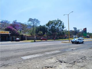 Terreno en venta con uso de suelo COMERCIAL O INDUSTRIAL en Jiutepec