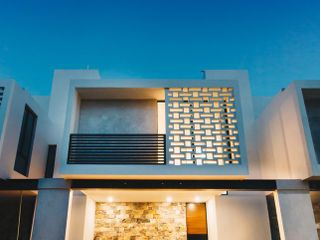 Casa en venta en Merida, Privada, piscina y roof top