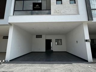 CASA EN VENTA EN ALTARES