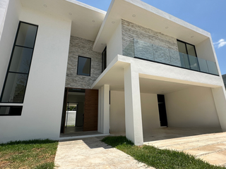 Espectacular casa equipada en venta en Soluna
