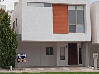 Casa en Renta en Encordada del Valle, Chihuahua