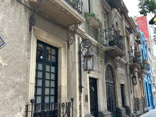 Casa única remodelada en la calle de Xalapa, colonia Roma Condominio horizontal