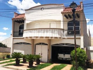 Casa en Venta Residencial Santa Teresa con Recamara en Planta Baja - (3)