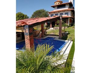 Casa Campestre En Venta, en Residencial Gran Reserva Golf Resort  Country Club (Ixtapan de Sal, Estado de México)