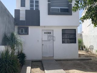 Casa en condominio en venta en Privadas de Santa Rosa Sector Dos, Apodaca, Nuevo León