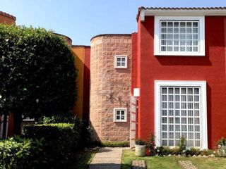 Casa en Renta en Calimaya, ubicada en el fraccionamiento Hacienda de Las Fuentes