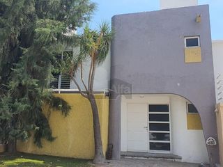 Casa sola en renta en Monte Blanco I, Querétaro, Querétaro