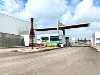 Renta Nave Industrial (2,034m2) Parque Industrial Qro76 $162 mil
