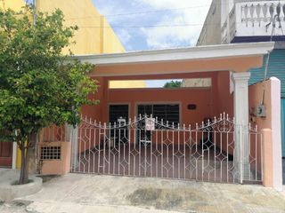 Casa en el centro de Mérida, ideal para remodelar