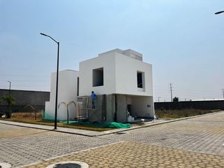 Casas NUEVAS en preventa con diseño único e innovador a 15min. del Aeropuerto de Puebla y el Cerro Zapotecas
