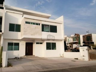 Casa Nueva en venta en Lomas de Juriquilla
