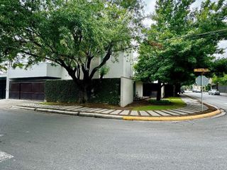 Casa en Renta, Del Valle, San Pedro Garza García
