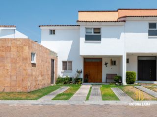 Casa en venta en Puebla en Fraccionamiento Jardines de San Carlos